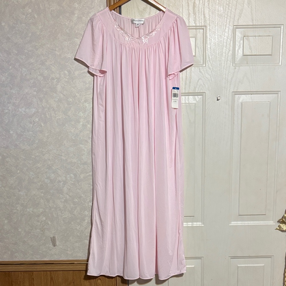Miss‎ Elaine Pink Chemise